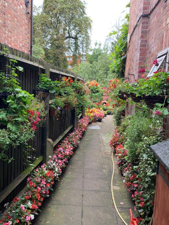 38 Whitehall Road Harrow on the Hill Exterior photo